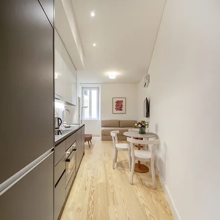 Serviced - Santos Apartment *